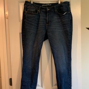Universal Thread Jeans